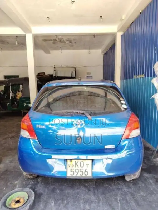 Toyota Vitz 2008 Car (Used)