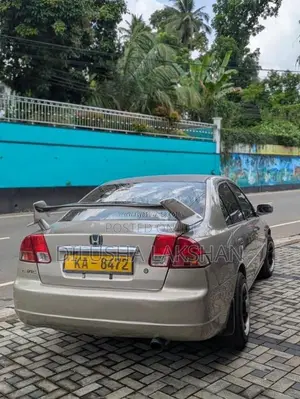 Honda Civic 2004 Car (Used)