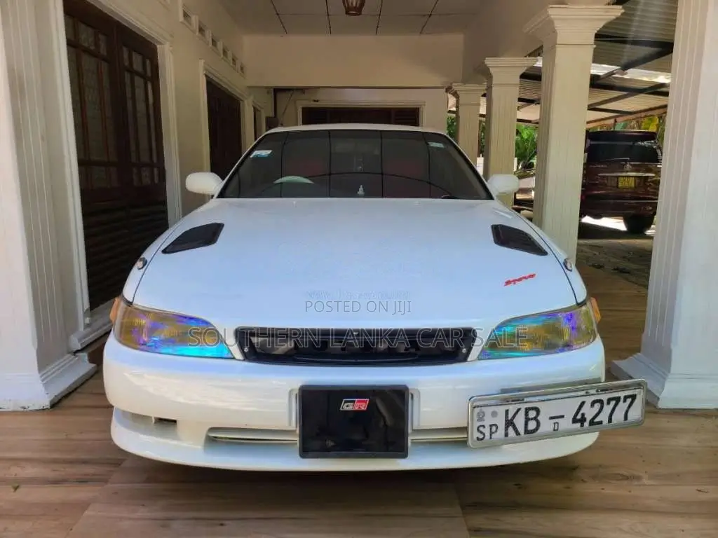 Toyota Mark 2 2004 Car (Used)