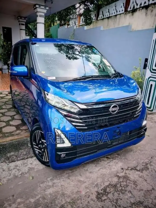 Nissan Dayz Highway Star 2023 Car Unregistered (Recondition)