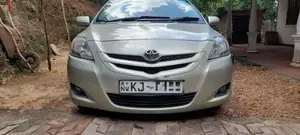 Toyota Belta 2010 Car (Used)