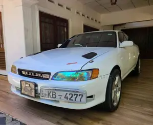Toyota Mark 2 2004 Car (Used)