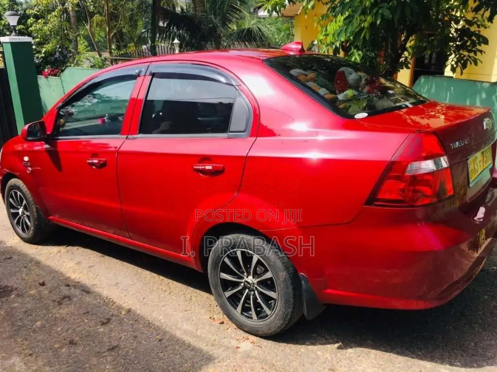 Chevrolet Aveo 2011 Car (Used)