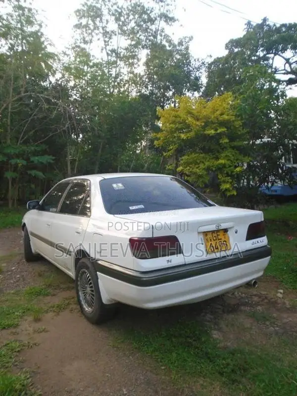 Toyota Carina 1997 Car (Used)