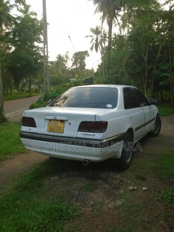 Toyota Carina 1997 Car (Used)