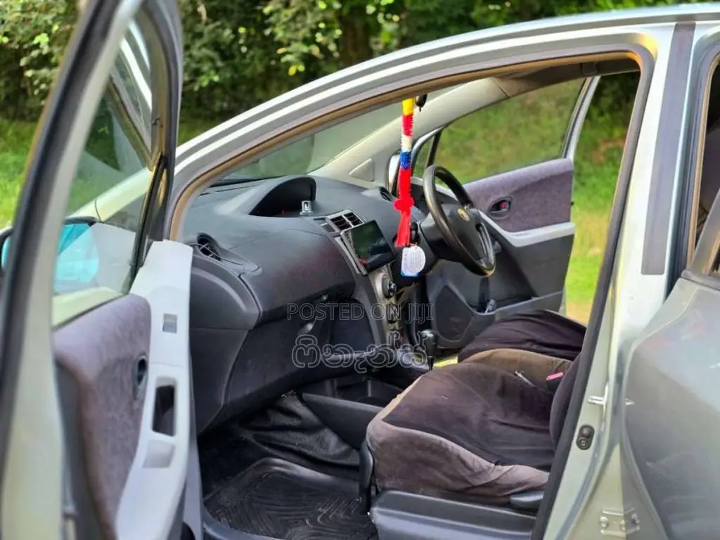 Toyota Vitz KSP90 2007 Car (Used)