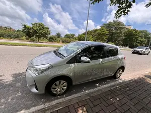 Toyota Vitz 2017 Car (Used)