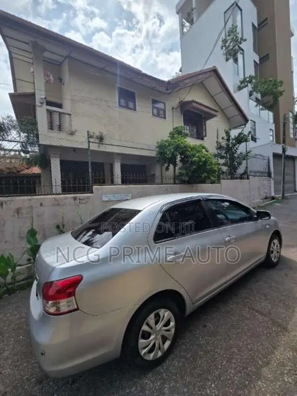 Toyota Belta 2007 Car (Used)