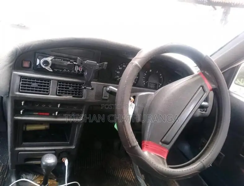 Toyota Corolla 1992 Car (Used)