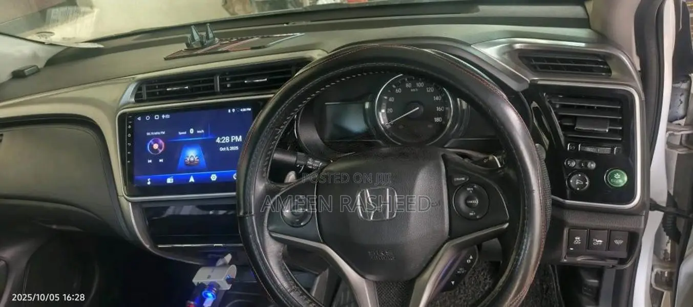 Honda Grace 2015 Car (Used)