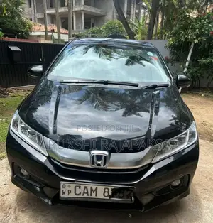 Honda Grace 2015 Car (Used)