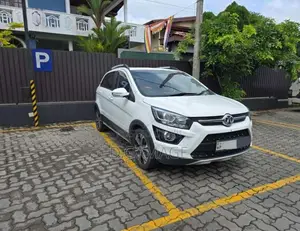 Micro BAIC X25 2017 Car (Used)