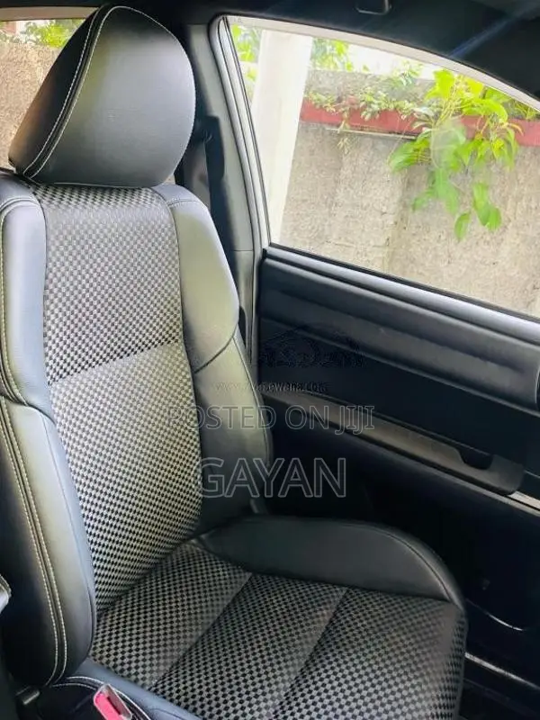 Toyota AXIO 2017 Car (Used)
