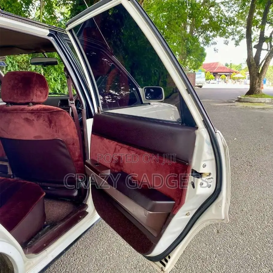 Toyota Corona 1987 Car (Used)