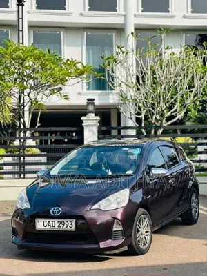 Toyota Aqua 2014 Car (Used)
