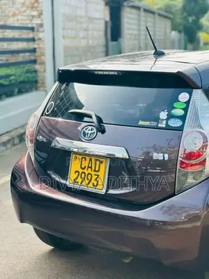 Toyota Aqua 2014 Car (Used)