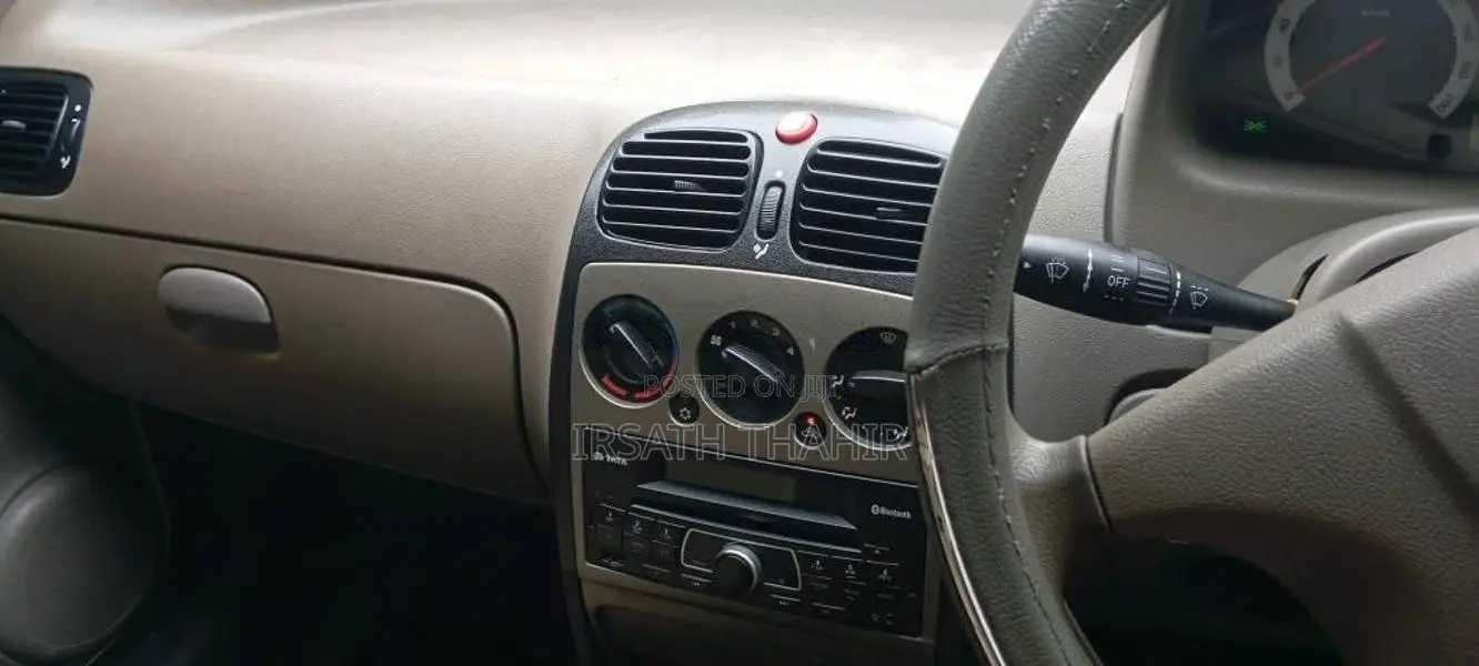 Tata Indica 2014 Car (Used)