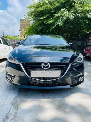 Mazda Axela 2014 Car (Used)