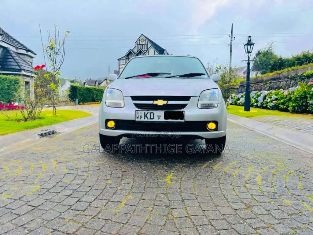 Chevrolet Cruze 2006 Car (Used)