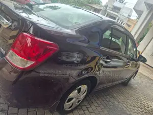 Toyota Axio 2014 Car (Used)