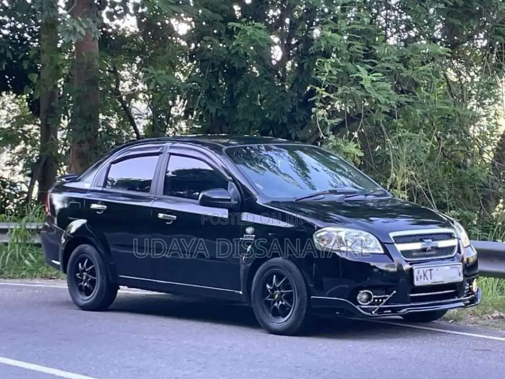 Chevrolet Aveo 2011 Car (Used)