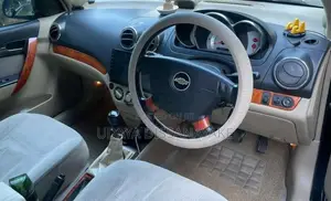 Chevrolet Aveo 2011 Car (Used)