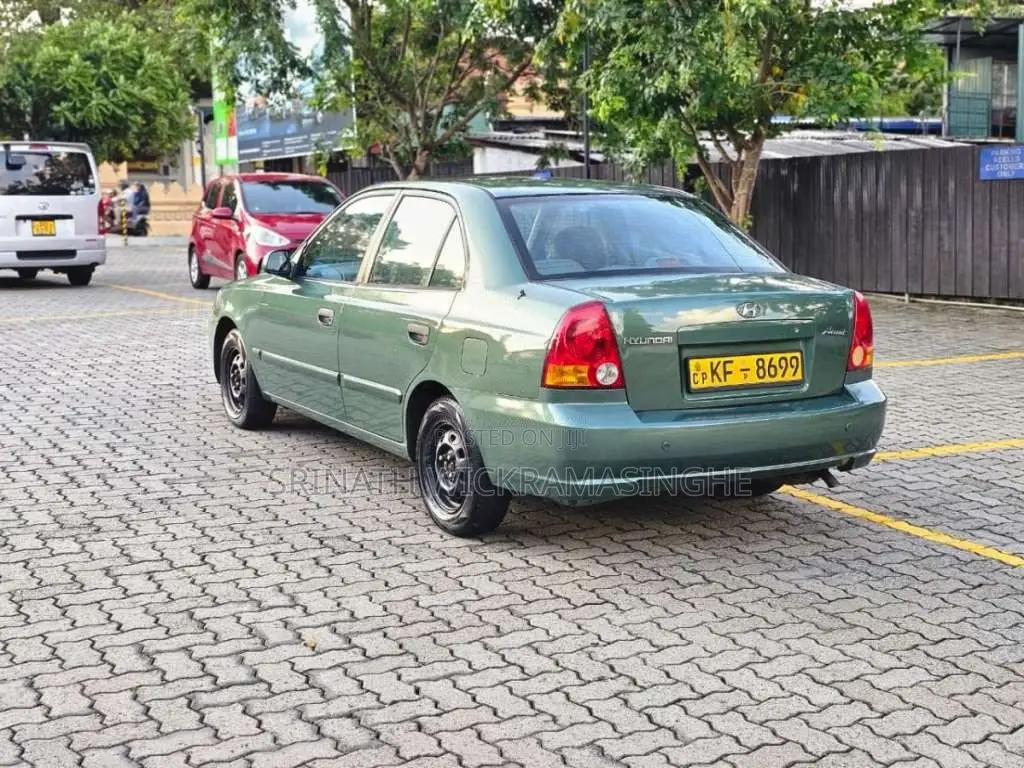 Hyundai Accent 2002 Car (Used)