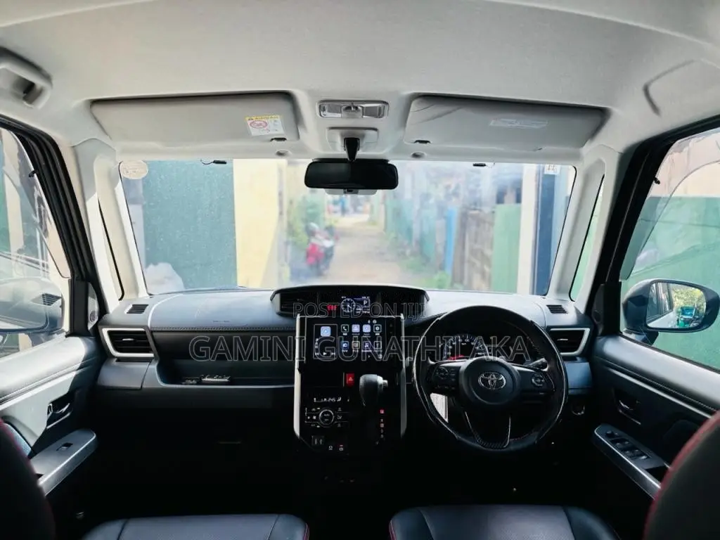 Toyota ROOMY CUSTOM GT 2025 Car (Used)