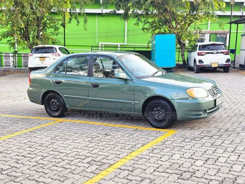 Hyundai Accent 2002 Car (Used)