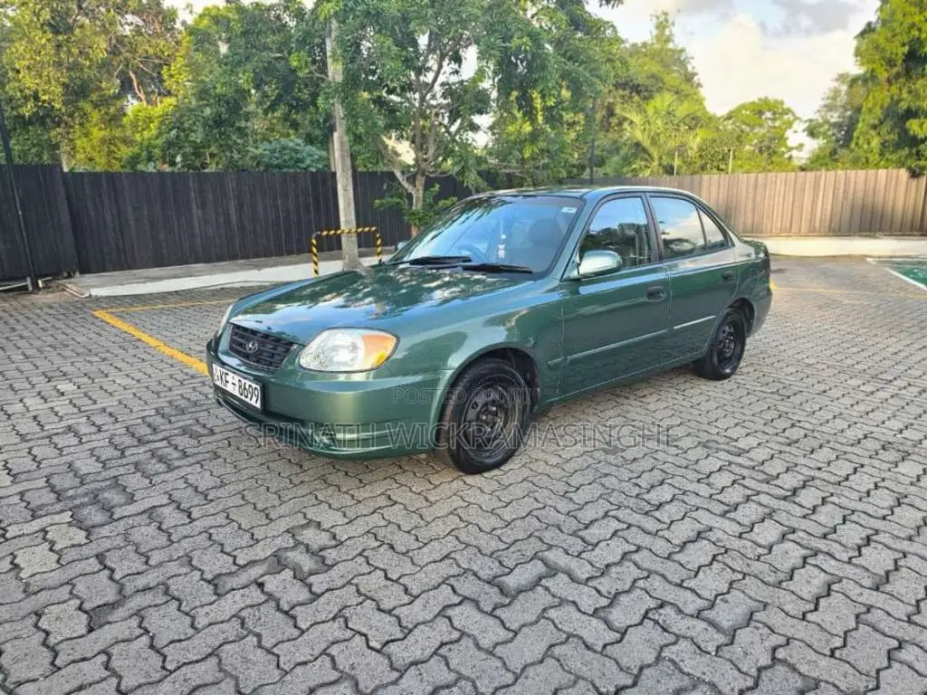 Hyundai Accent 2002 Car (Used)
