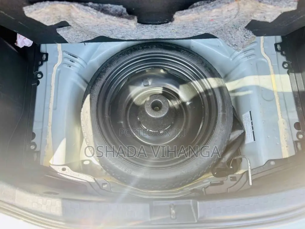 Toyota Aqua 2013 Car (Used)