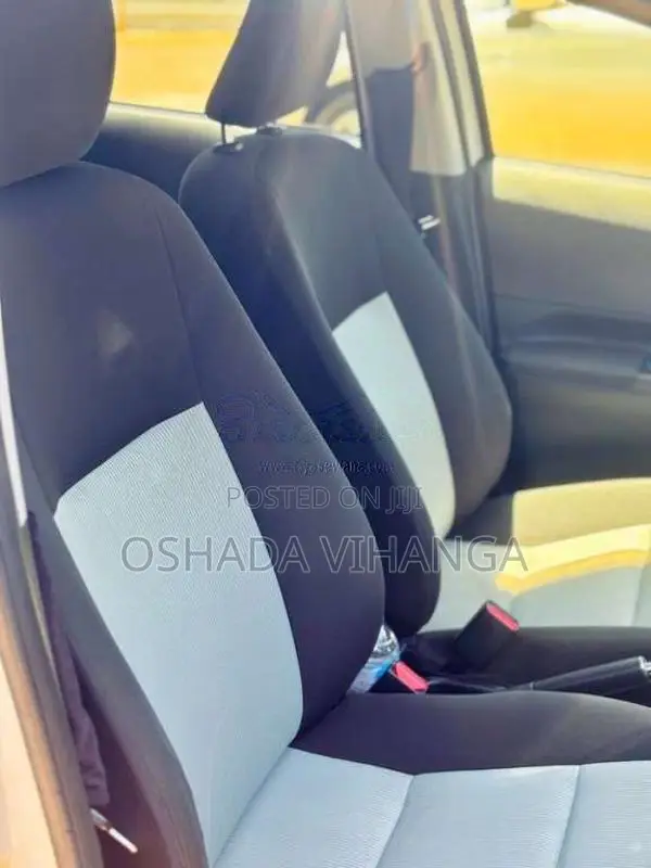Toyota Aqua 2013 Car (Used)