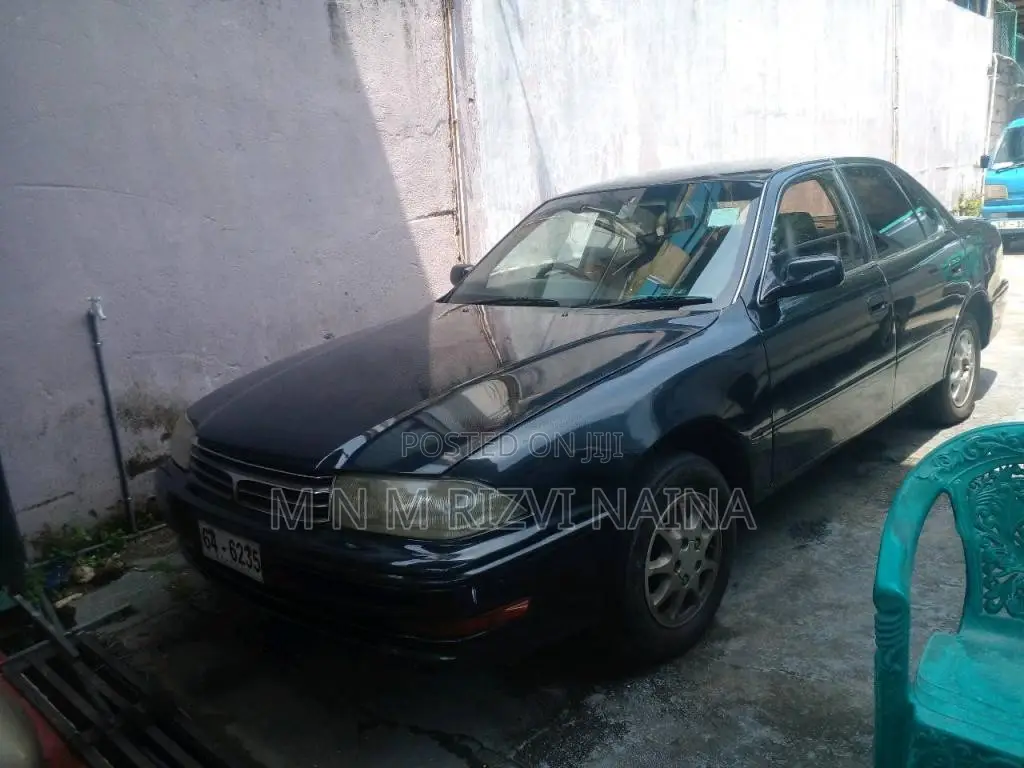 Toyota CAMRY 1990 Car (Used)