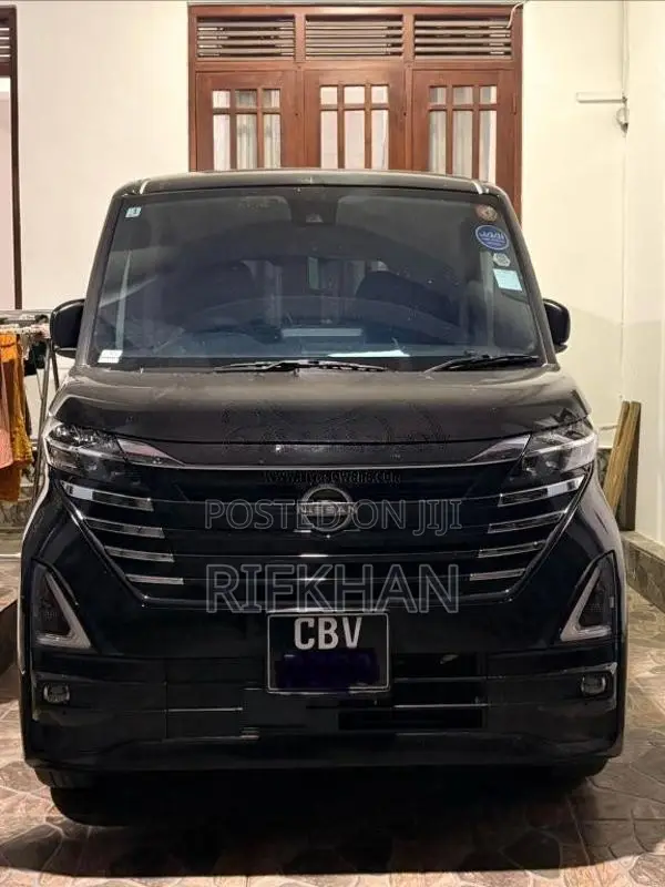 Nissan Roox 2025 Car (Used)