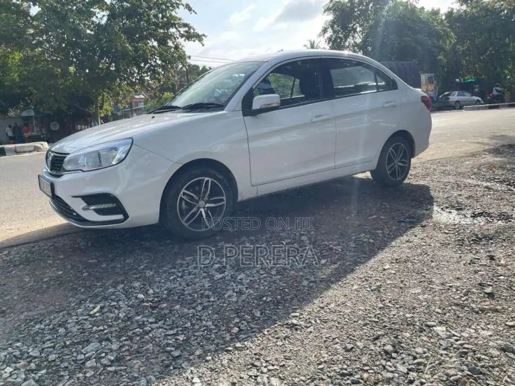 Proton Saga 2023 Car (Used)