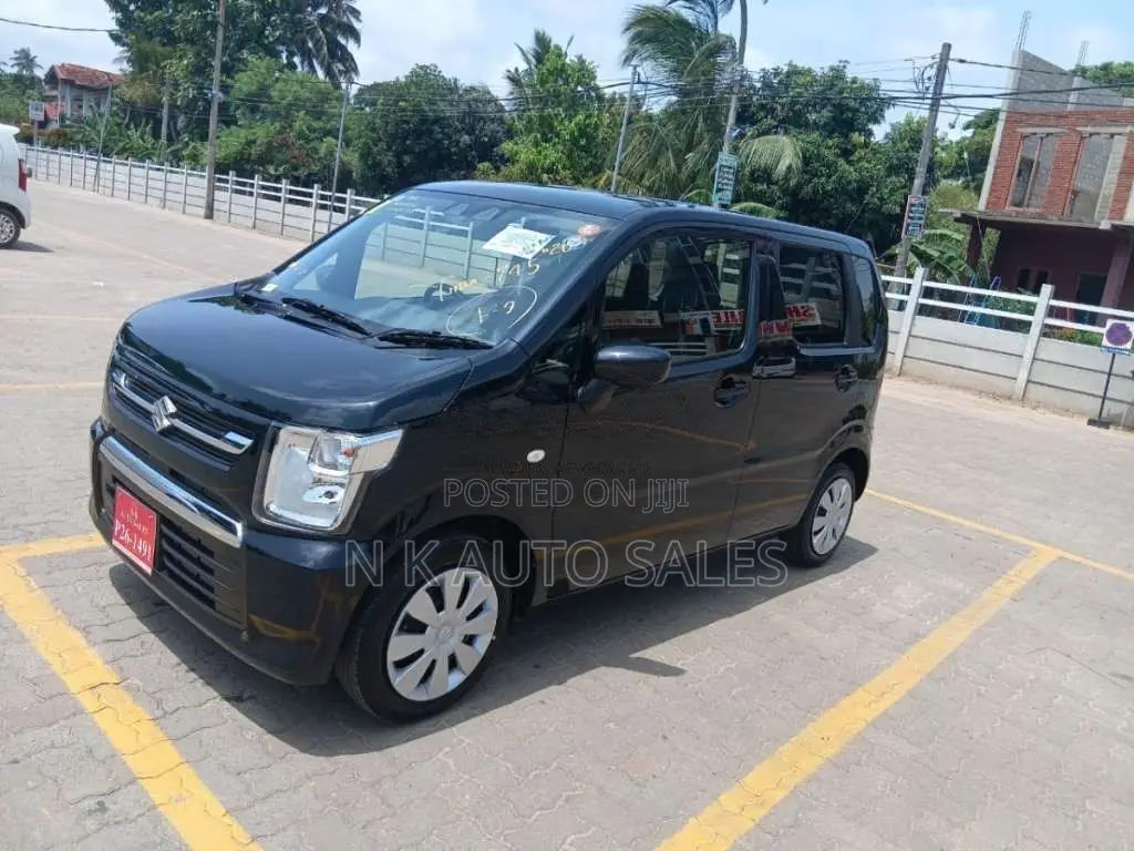 Suzuki Wagon R FX 2025 Car Unregistered (Recondition)