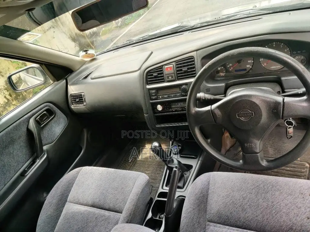 Nissan Primera 2002 Car (Used)