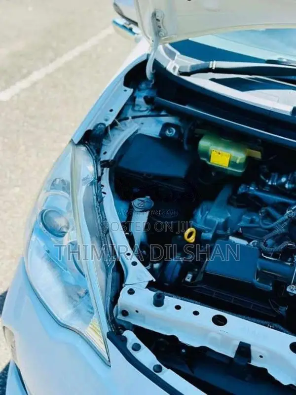 Toyota Aqua 2012 Car (Used)