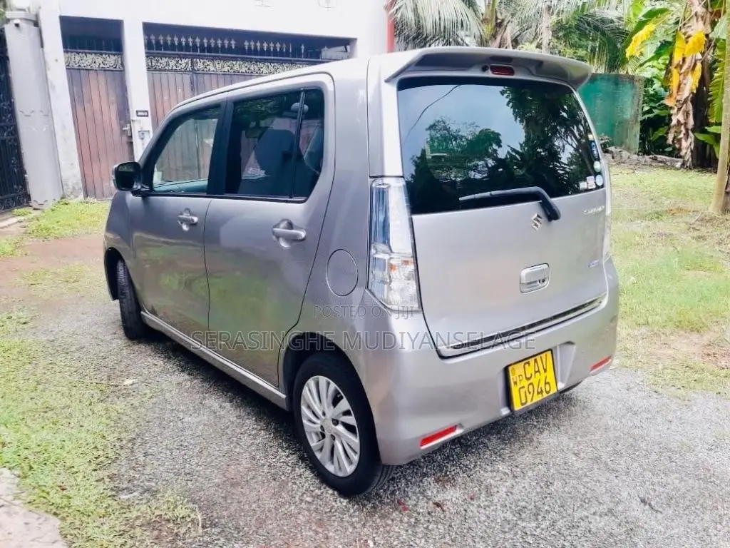 Suzuki Wagon R Stingray 2016 Car (Used)