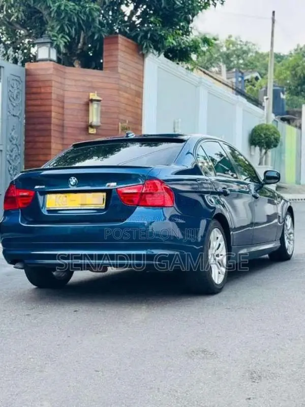 BMW 320D 2011 Car (Used)