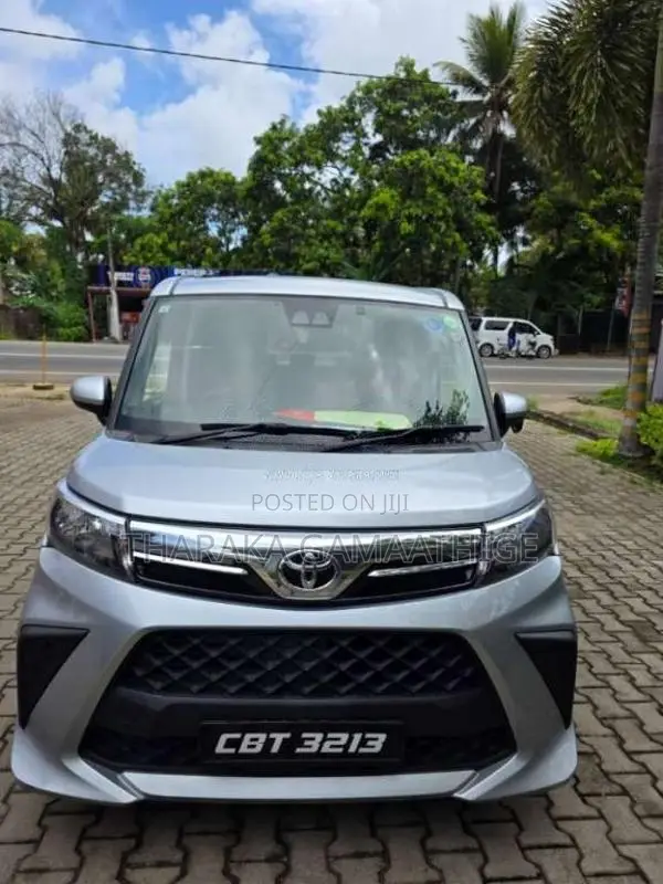Toyota Roomy 2023 Car (Used)