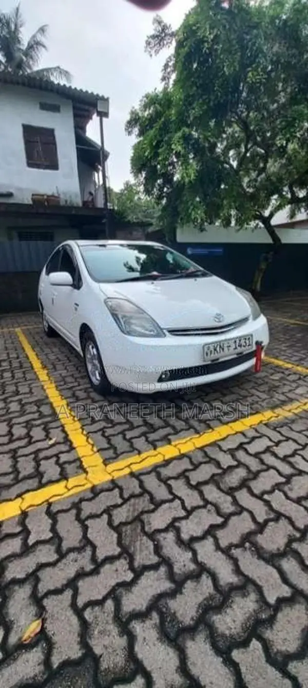 Toyota Prius 2008 Car (Used)