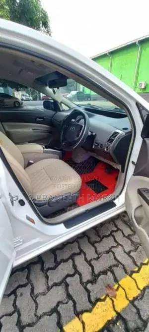 Toyota Prius 2008 Car (Used)