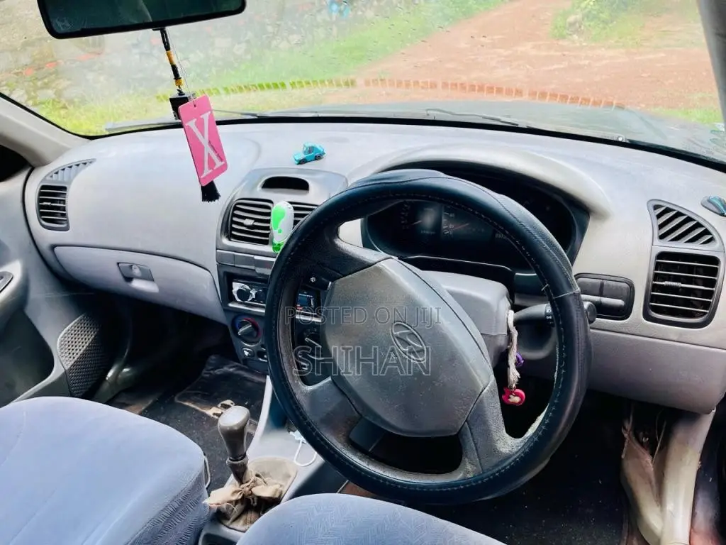 Hyundai Accent 2002 Car (Used)