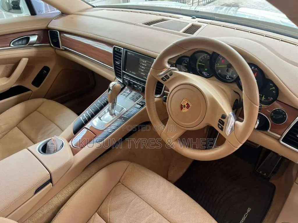 Porsche Panamera S 2013 Car (Used)