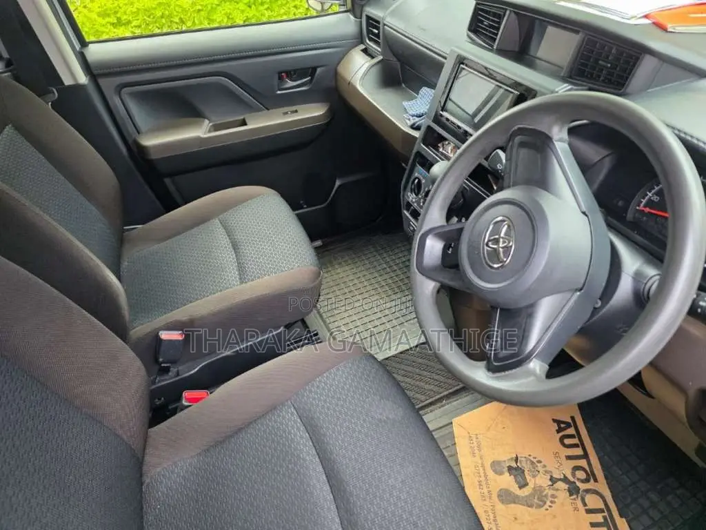 Toyota Roomy 2023 Car (Used)