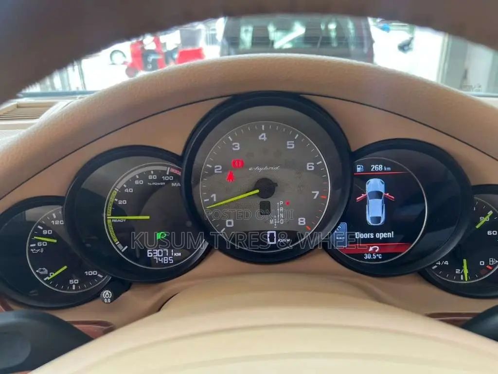 Porsche Panamera S 2013 Car (Used)