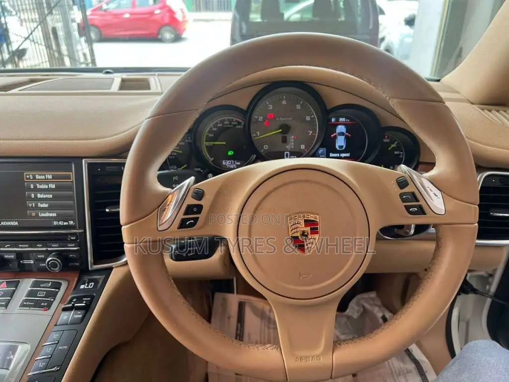 Porsche Panamera S 2013 Car (Used)