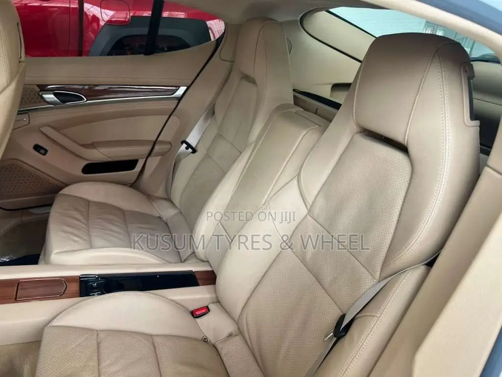 Porsche Panamera S 2013 Car (Used)
