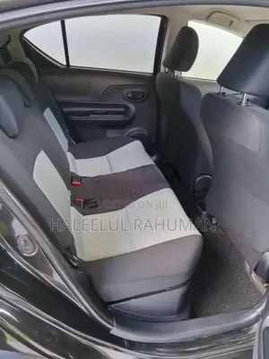 Toyota Aqua 2014 Car (Used)